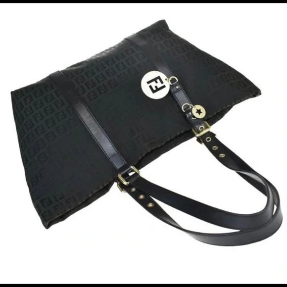 Fendi Zucca Pattern Shoulder Bag - Picture 2 of 7